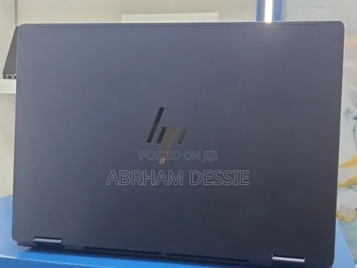 New Laptop HP 16GB Intel Core Ultra 7 SSD 1T