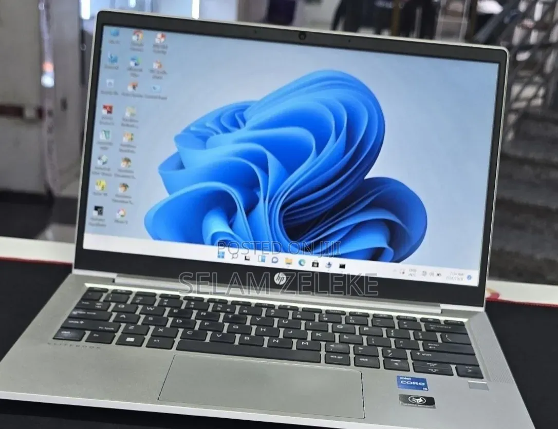 New Laptop HP EliteBook 830 G9 16GB Intel Core i5 SSD 512GB