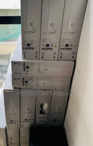 HP Monitors
27 Inch Screen