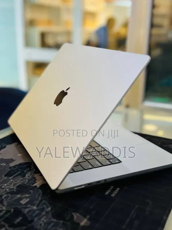 New Laptop Apple MacBook Pro 2021 M1 Max 16GB Apple M1 Max SSD 512GB