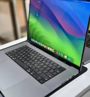 New Laptop Apple MacBook Pro 2021 M1 Max 32GB Apple M1 Max SSD 512GB