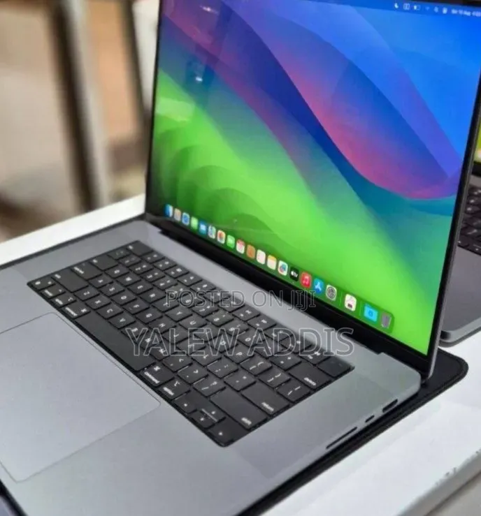 New Laptop Apple MacBook Pro 2021 M1 Max 32GB Apple M1 Max SSD 512GB