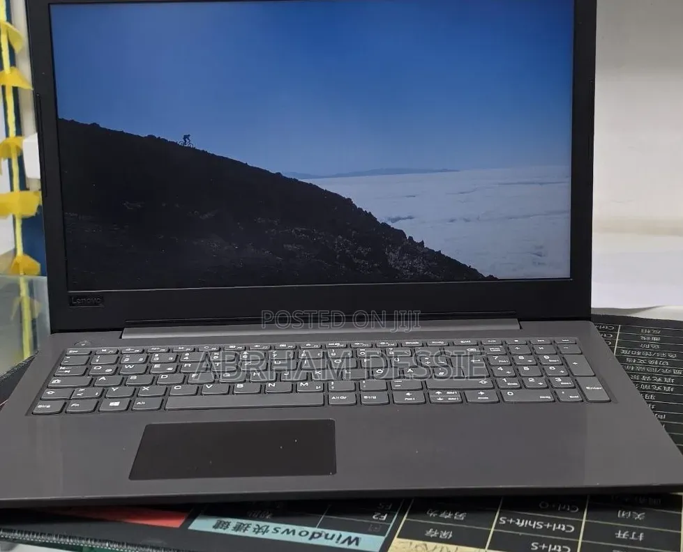 New Laptop Lenovo 8GB Intel Core i3 HDD 1T