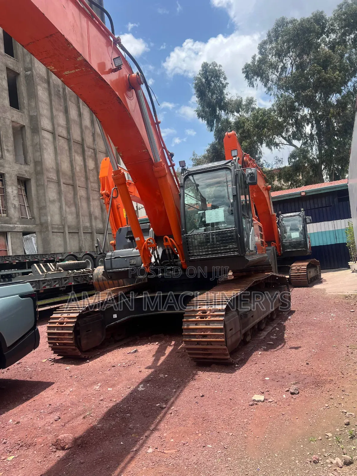 የባንክ አማራጭ አለ 40% ካሽ / 60% ባንክrefurbished – Hitachi 350h-5g