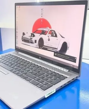 New Laptop HP ZBook Firefly G8 16GB Intel Core i7 SSD 512GB