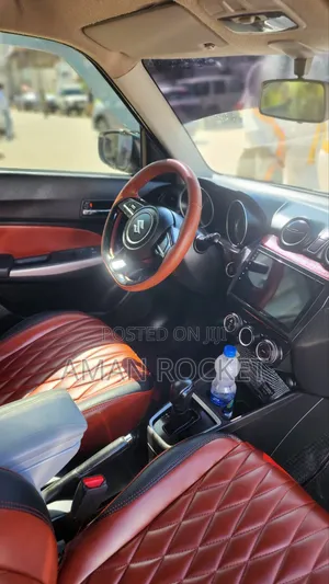 Suzuki Swift 2021 Silver