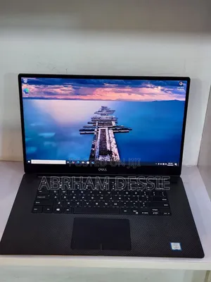 New Laptop Dell 16GB Intel Core i7 SSD 512GB