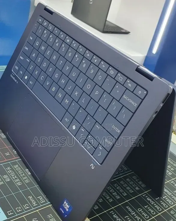 New Laptop HP OmniBook 5 14" 16GB Intel Core Ultra 7 SSD 1T