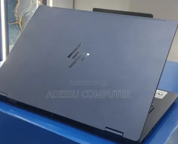 New Laptop HP OmniBook 5 14" 16GB Intel Core Ultra 7 SSD 1T
