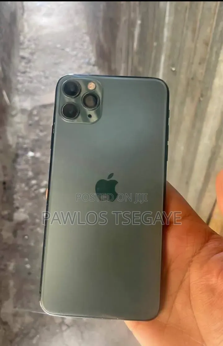 New Apple iPhone 11 Pro Max 256 GB Gray
