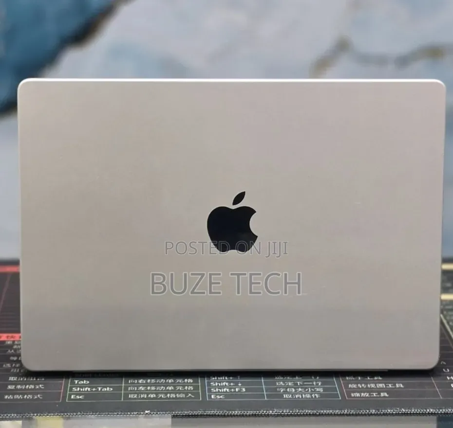 New Laptop Apple MacBook Pro 2021 M1 16GB Apple M1 Pro SSD 1T