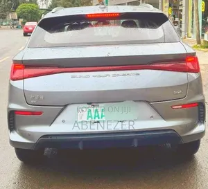 BYD E2 43 kWh 94 hp FWD 2025 Gray