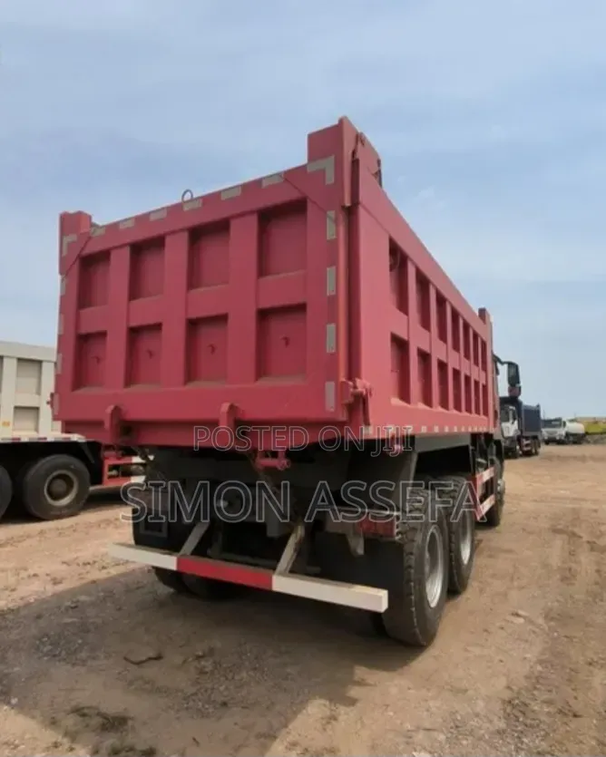 Sinotruk Tx 336 2025