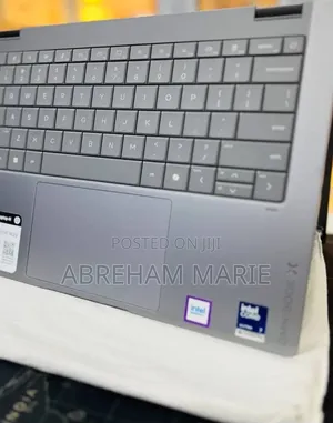 New Laptop HP OmniBook X Flip 14" 16GB Intel Core Ultra 7 SSD 1T