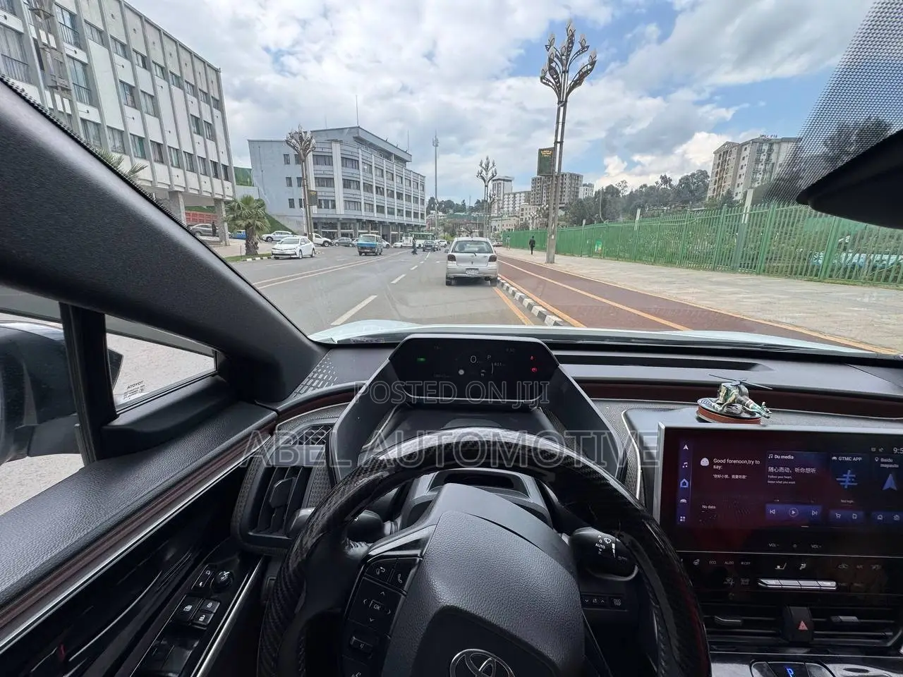Toyota bZ4X 71.4 kWh AWD 2022 White