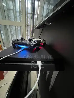 Sony Ps4 Slim Jailbreak With Two Joystick and Delivery