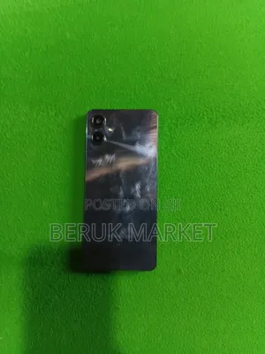 New Samsung Galaxy A06 64 GB Black