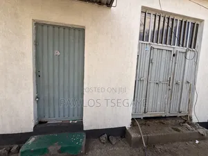 3bdrm House in Bole for sale