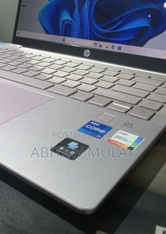 New Laptop HP Pavilion 14 16GB Intel Core i7 SSD 512GB