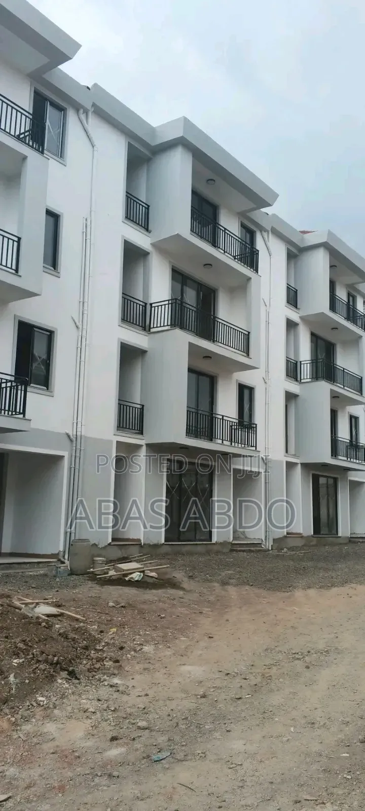3bdrm Apartment in Metro Realestate, Bole for sale