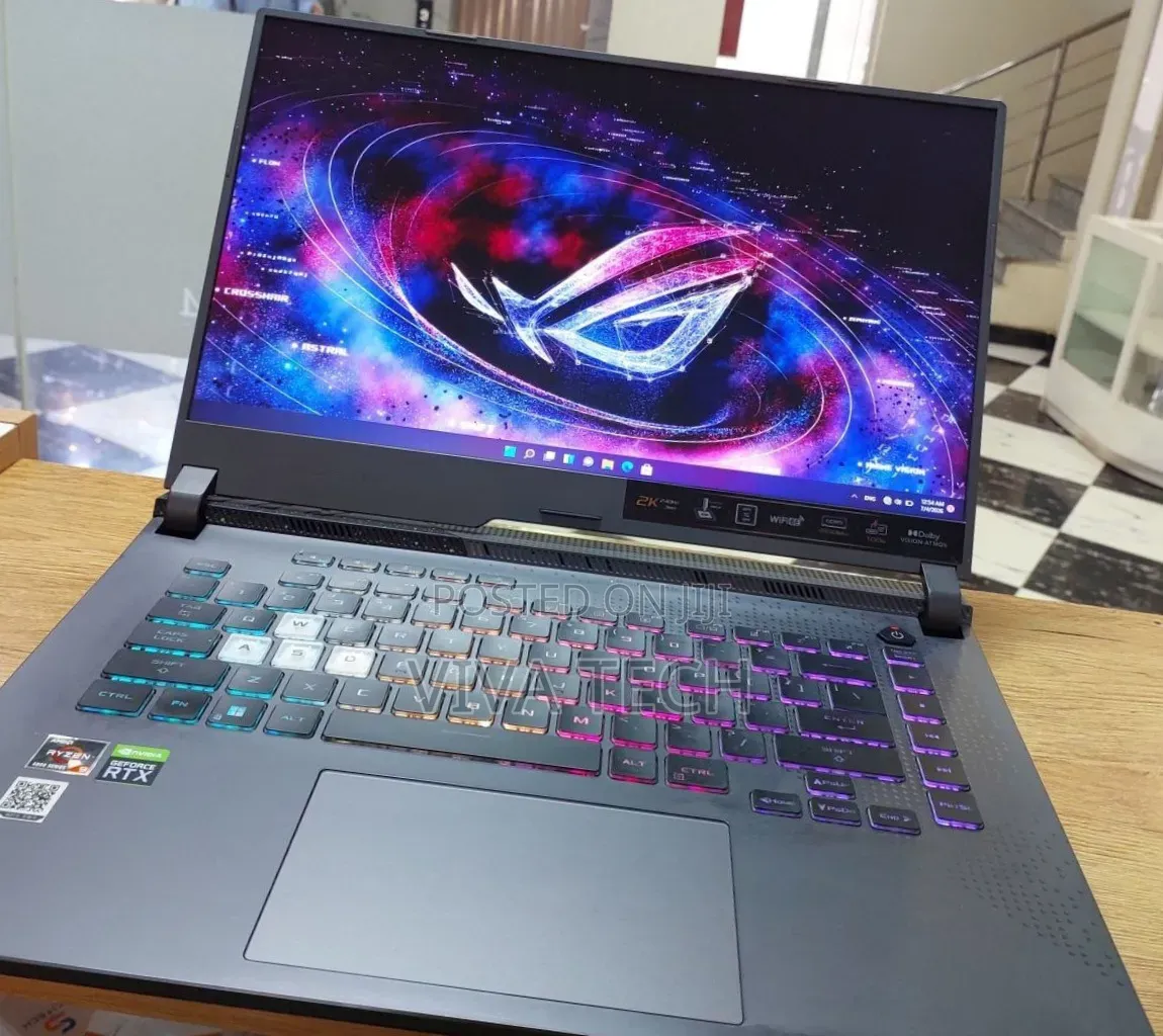 New Laptop Asus ROG Strix G15 16GB AMD Ryzen 9 SSD 512GB