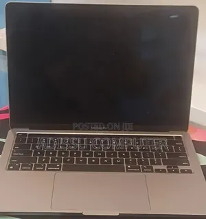 New Laptop Apple MacBook Pro 2020 M1 8GB Apple M1 Pro SSD 256GB