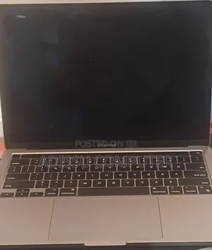 New Laptop Apple MacBook Pro 2020 M1 8GB Apple M1 Pro SSD 256GB