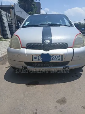 Toyota Vitz 2001 Gray