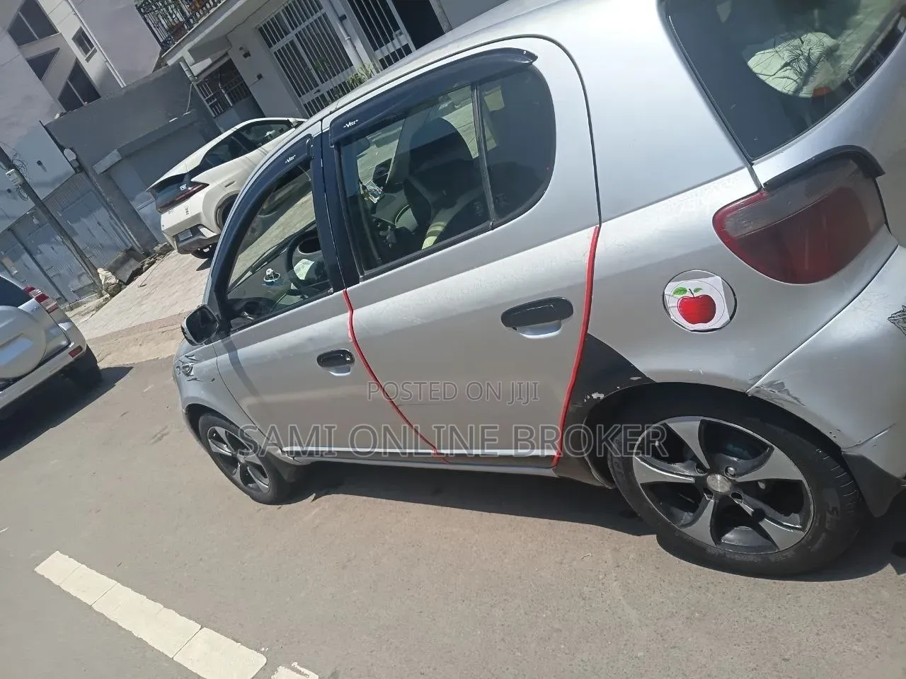 Toyota Vitz 2001 Gray