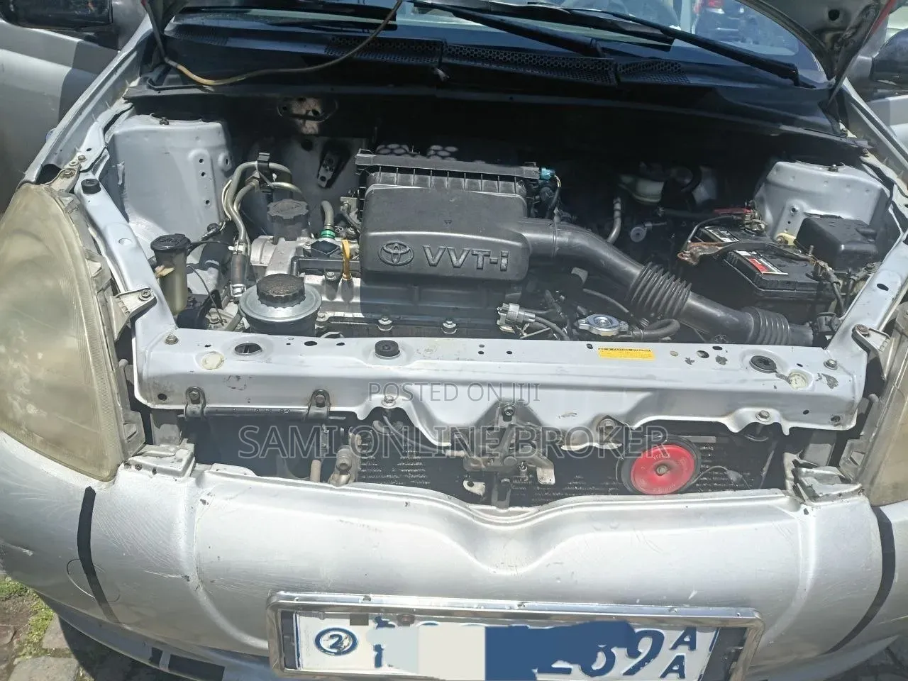Toyota Vitz 2001 Gray