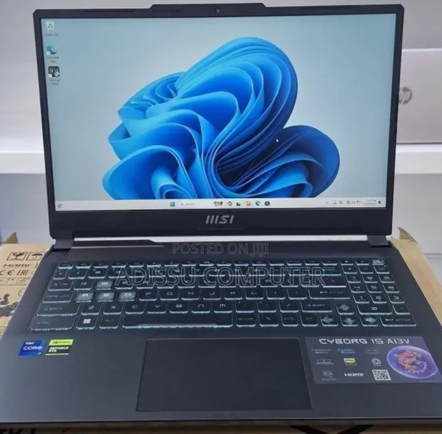 New Laptop MSI Cyborg 15 16GB Intel Core i7 SSD 1T