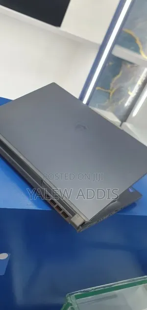New Laptop MSI Cyborg 15 16GB Intel Core i7 SSD 1T