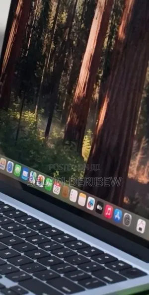 New Laptop Apple MacBook Air 2025 M4 16GB Apple M4 SSD 512GB