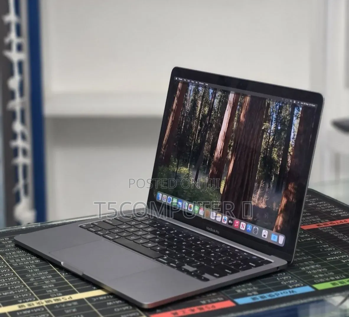New Laptop Apple MacBook Air 2020 M1 16GB Apple M1 SSD 256GB