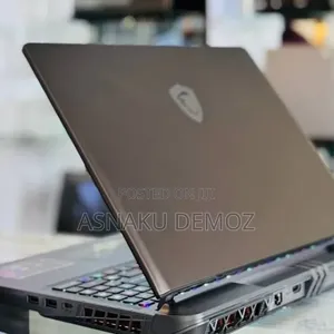 New Laptop MSI Vector GP68 HX 13V 32GB Intel Core i9 SSD 1T