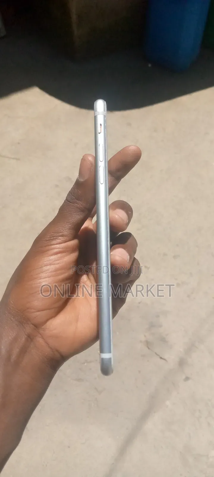 New Apple iPhone 8 Plus 64 GB White
