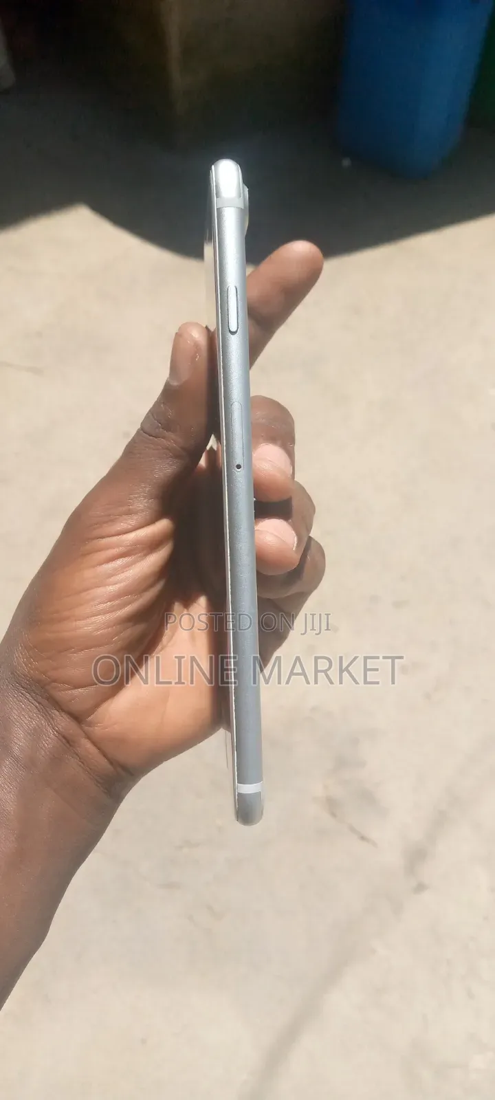 New Apple iPhone 8 Plus 64 GB White