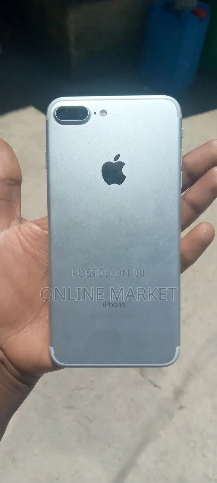 New Apple iPhone 8 Plus 64 GB White