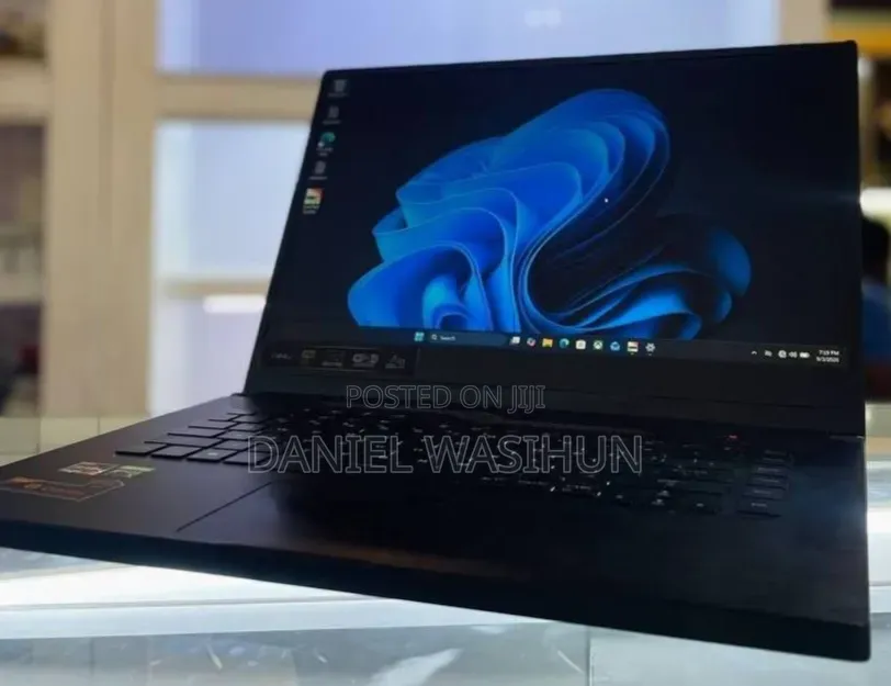 New Laptop Asus ROG Zephyrus G15 16GB AMD Ryzen 7 SSD 512GB