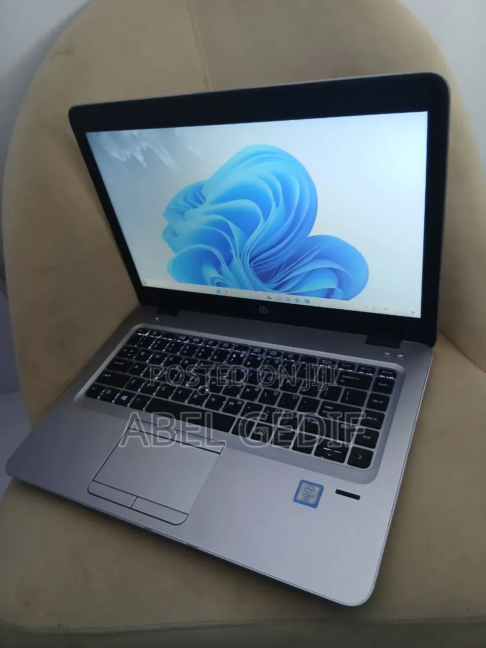 New Laptop HP EliteBook 840 8GB Intel Core i5 SSD 256GB