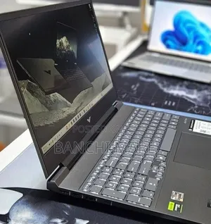 New Laptop HP Victus 15 16GB AMD Ryzen 7 SSD 512GB