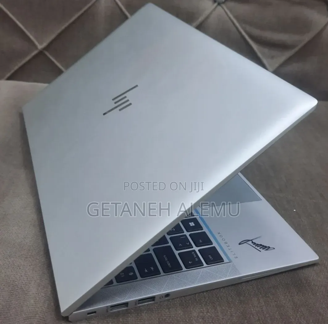 New Laptop HP EliteBook 840 G8 16GB Intel Core i5 SSD 512GB