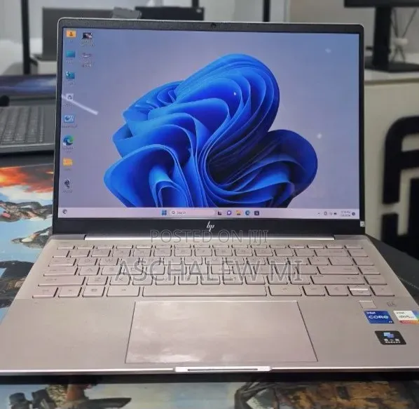 New Laptop HP Pavilion 14 16GB Intel Core i7 SSD 1T