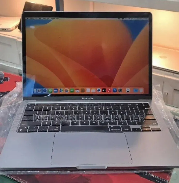 New Laptop Apple MacBook Air 2020 M1 16GB Apple M1 SSD 512GB