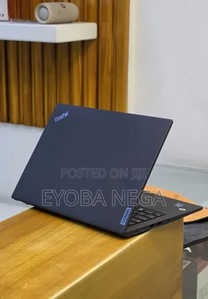 New Laptop Lenovo ThinkPad T14 16GB Intel Core i5 SSD 512GB