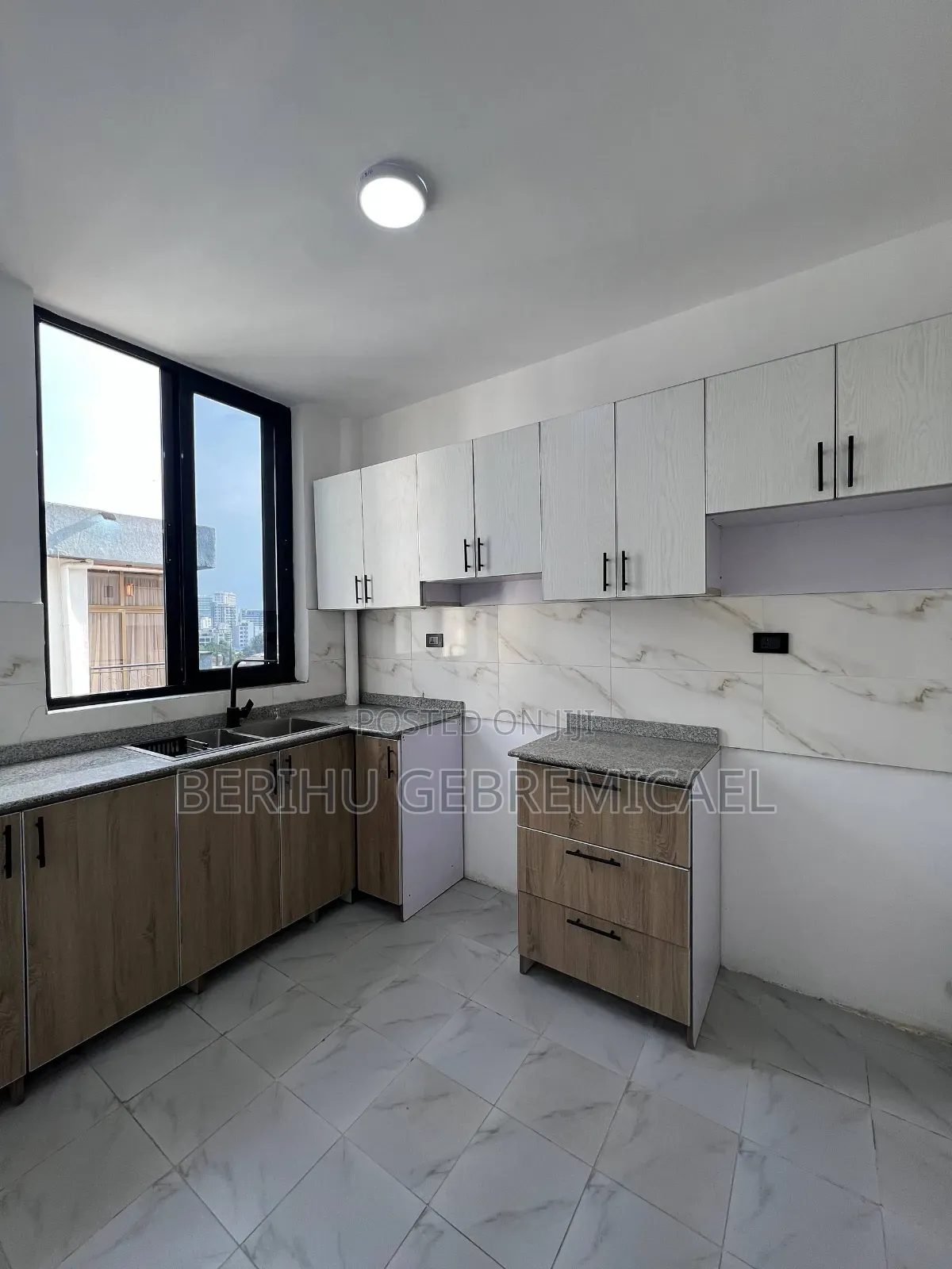 2bdrm Apartment in 22, Bole for rent