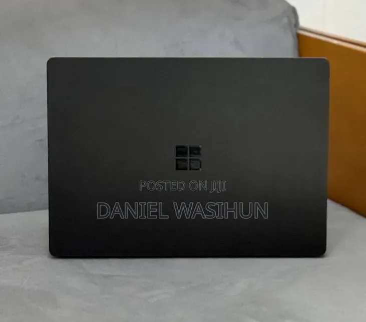 New Laptop Microsoft Surface Laptop 4 16GB Intel Core i7 SSD 512GB