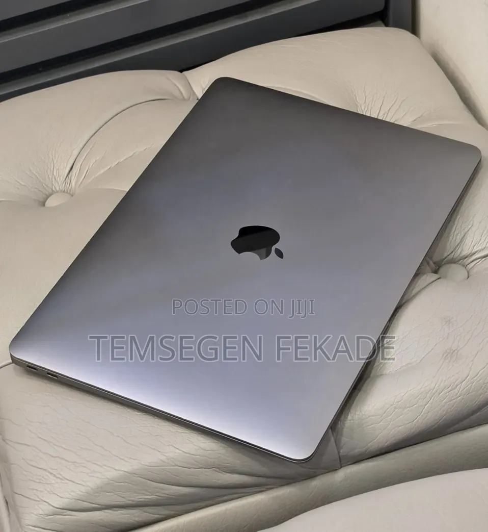 New Laptop Apple MacBook Air 2020 M1 16GB Apple M1 SSD 512GB