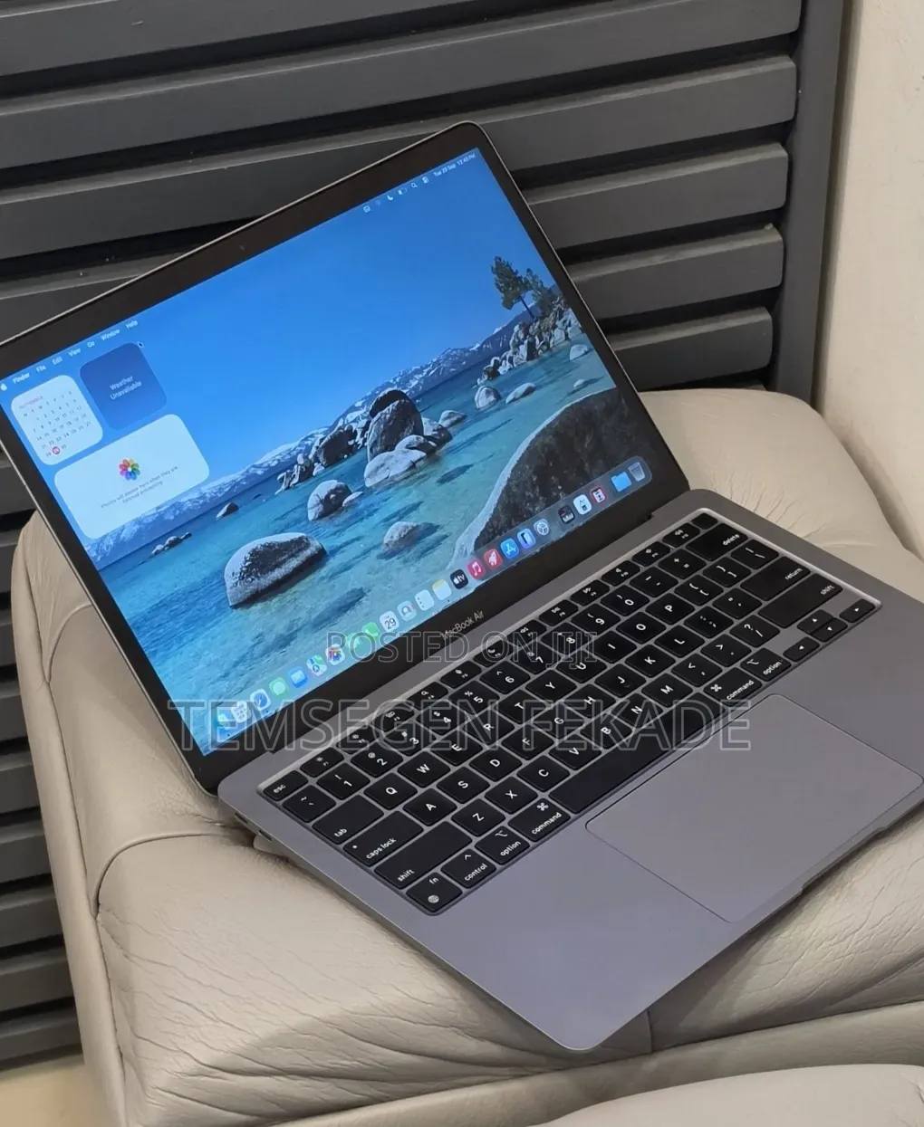 New Laptop Apple MacBook Air 2020 M1 16GB Apple M1 SSD 512GB