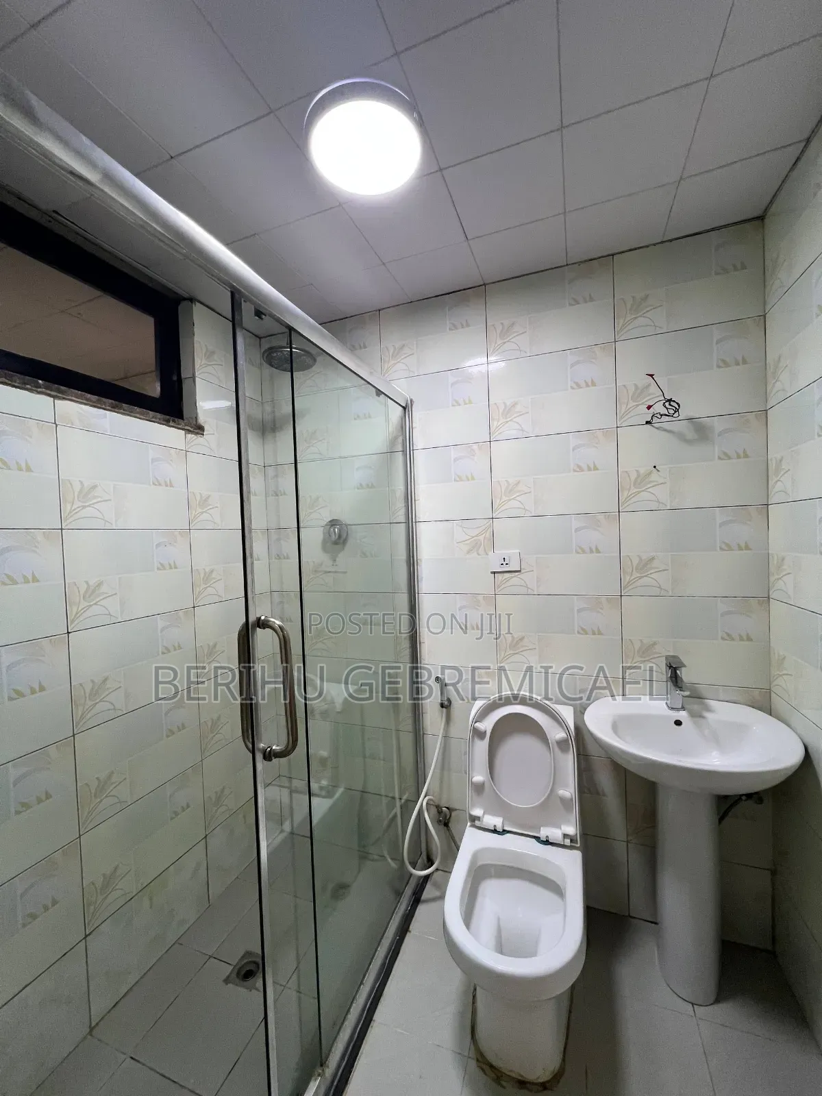 2bdrm Apartment in መገናኛ, Yeka for rent